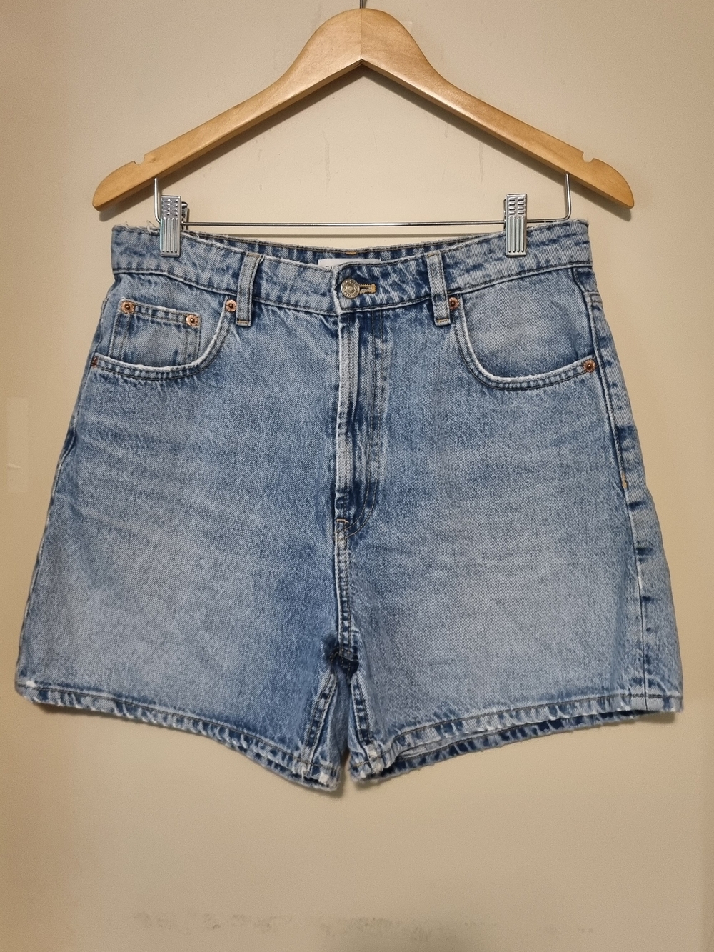 Zara Light Blue High-Rise Denim Shorts - Women